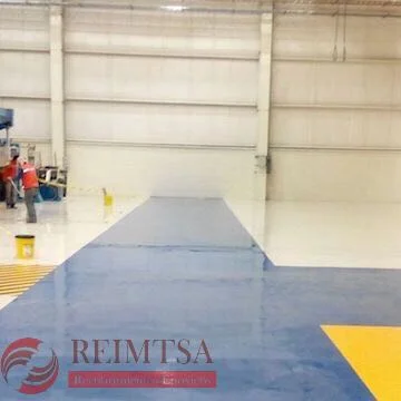 Trabajo de piso epóxico