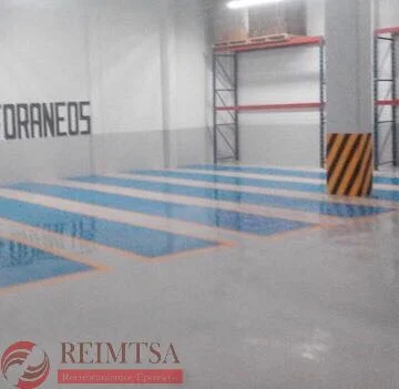 Trabajo de recubrimiento epóxico