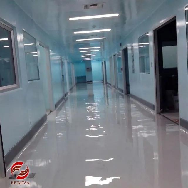 Trabajo de pisos epóxicos